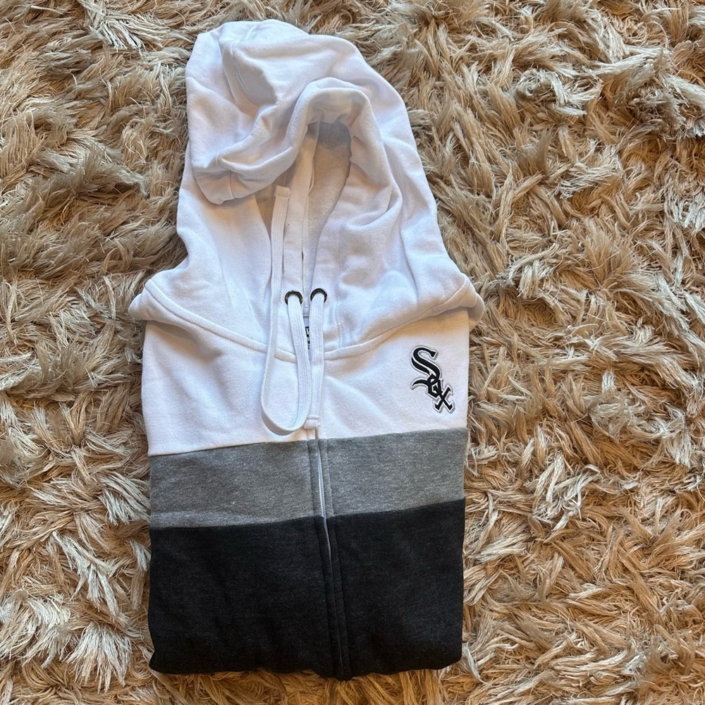 Chicago White Sox Zip Front Hoodie